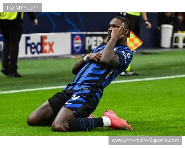 国际米兰—图拉姆高点争顶化作进球